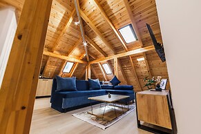 Authentic Villa Apartment