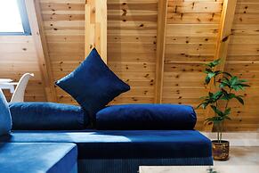 Authentic Villa Apartment