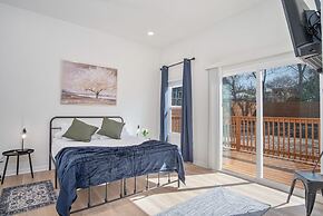 Feel Chill and Enjoy 4BR 3BA Near Fun Riverwalk