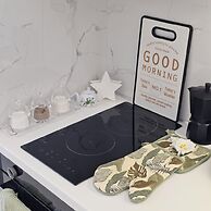 Ares Beachfront Luxury Rooms