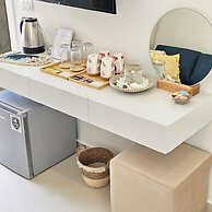 Ares Beachfront Luxury Rooms