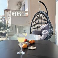 Ares Beachfront Luxury Rooms