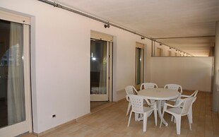 Comfortable Sea-front Flat