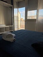 Leone Suite View & Restaurant