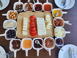 Erdem Ciftligi Ephesus Arena