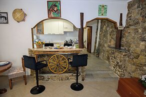 YourHome - Aury House