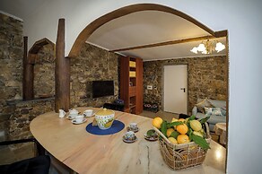 YourHome - Aury House