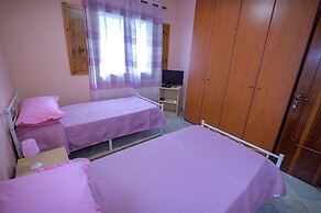 YourHome - Aury House