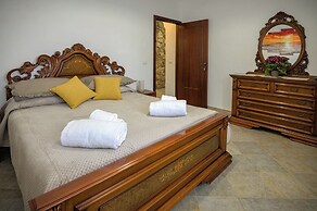 YourHome - Aury House