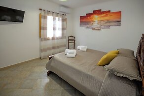 YourHome - Aury House