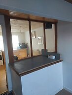 Welsh Mountain Retreat With Studio Flat