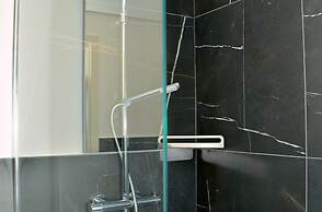 Charming Apartment With Sea-view Terrace