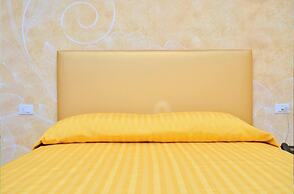 Sunny and Bright Beautiful Apartment