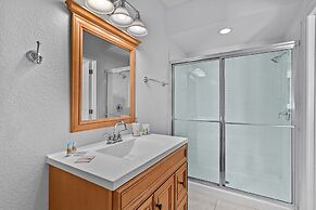 Comfortable 3BR Near Convention Center Epic Park