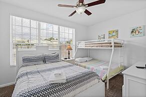 Comfortable 3BR Near Convention Center Epic Park