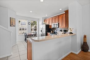 Comfortable 3BR Near Convention Center Epic Park