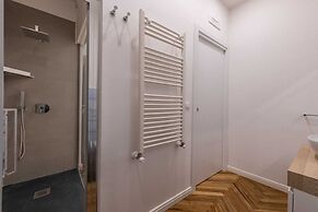 L'Incanto House