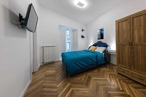 L'Incanto House