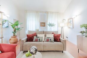 Cecilia House in Lucca