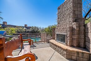 Gorgeous Mountain City Views Pools Hot Tubs