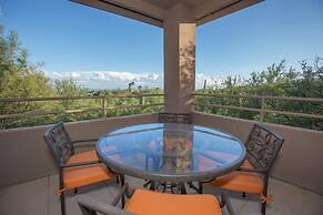 Gorgeous Mountain City Views Pools Hot Tubs