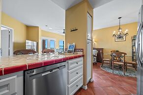 Gorgeous Mountain City Views Pools Hot Tubs