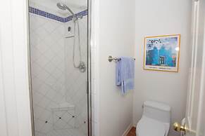 Gorgeous Mountain City Views Pools Hot Tubs