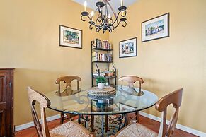 Gorgeous Mountain City Views Pools Hot Tubs