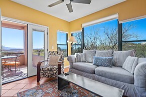 Gorgeous Mountain City Views Pools Hot Tubs