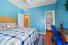 Gorgeous Mountain City Views Pools Hot Tubs