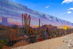 Panoramic Mountain Views Heated Pool 2 Kitchens