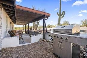 Panoramic Mountain Views Heated Pool 2 Kitchens