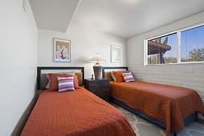 Panoramic Mountain Views Heated Pool 2 Kitchens