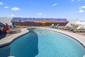 Panoramic Mountain Views Heated Pool 2 Kitchens