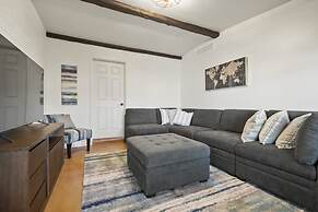 Panoramic Mountain Views Heated Pool 2 Kitchens