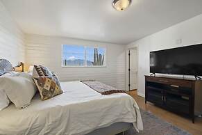 Panoramic Mountain Views Heated Pool 2 Kitchens