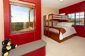 Spectacular Views Heated Pool Outdoor BBQ