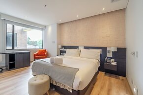 Luhho by Wynwood House