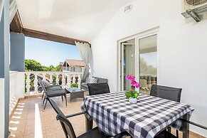 Apartament E&E