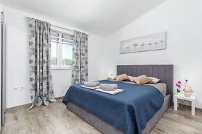 Apartament E&E