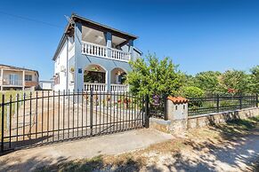Apartament E&E