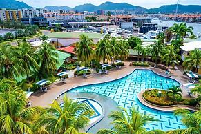 Aqua Vi Marina Hotel & Suites