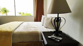 Aqua Vi Marina Hotel & Suites