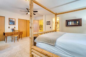 Mountain Cabin w/ Fireplace, Balcony & Easy Ski Access Bear Americana