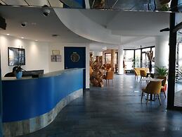 RESIDENCE CAP WINSTON