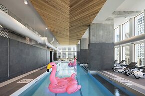 New Hotel Moxy Montreal Downtown