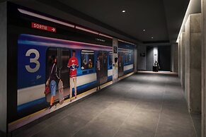 New Hotel Moxy Montreal Downtown