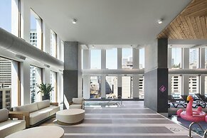 New Hotel Moxy Montreal Downtown