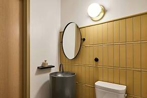 The REMI, Scottsdale, Autograph Collection