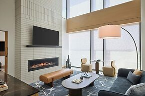 The REMI, Scottsdale, Autograph Collection